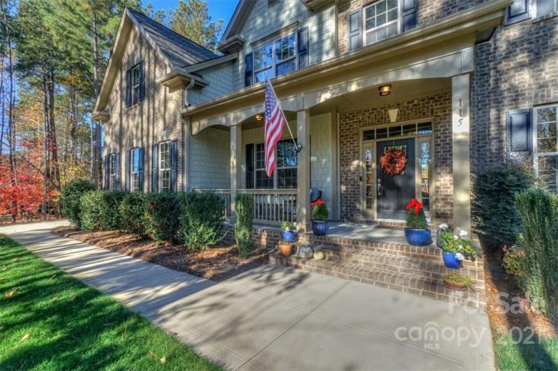 Property image 4 at 115 Charthouse Lane, Mooresville, NC 28117