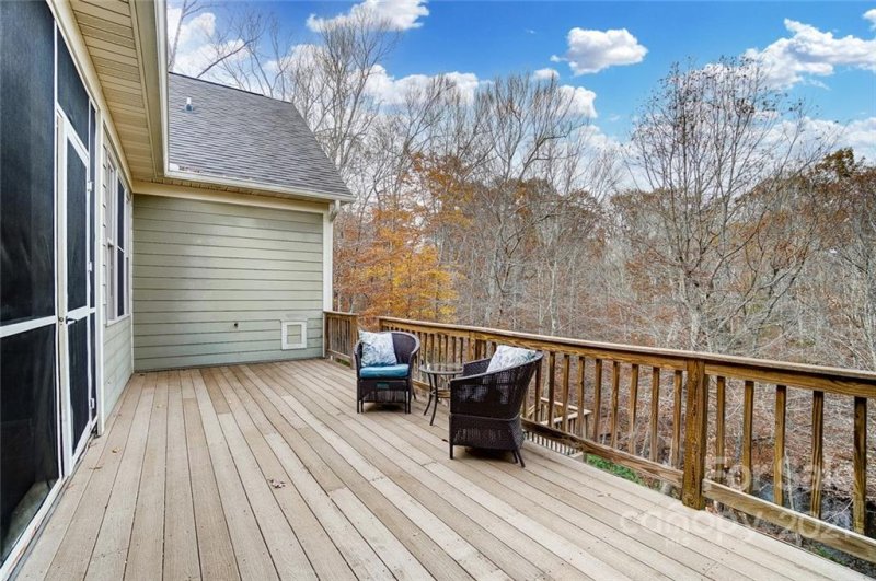 Property image 3 at 6156 Falls Ridge Trail, Sherrills Ford, NC 28673