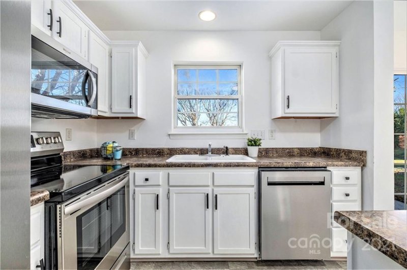 Property image 5 at 10030 Baxter Caldwell Drive, Charlotte, NC 28213