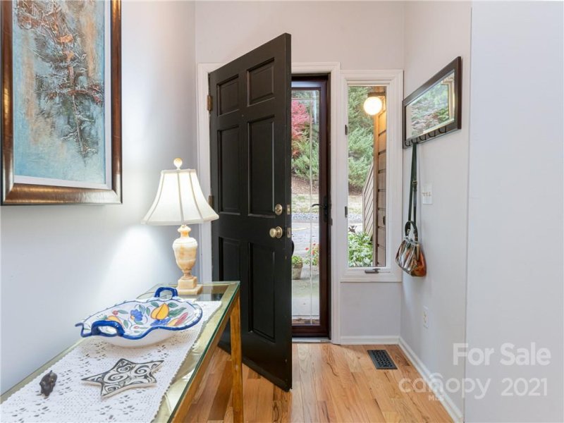 Property image 4 at 305 Piney Mountain Drive, Asheville, NC 28805