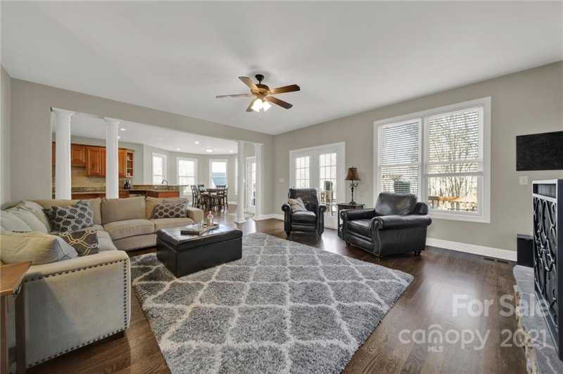 Property image 4 at 205 Greenbay Road, Mooresville, NC 28117