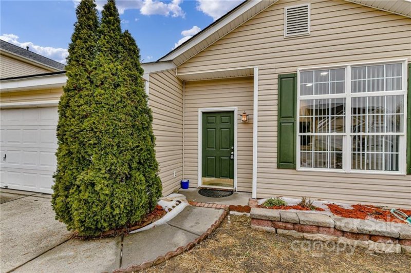 Property image 3 at 6215 Day Lilly Lane, Charlotte, NC 28216