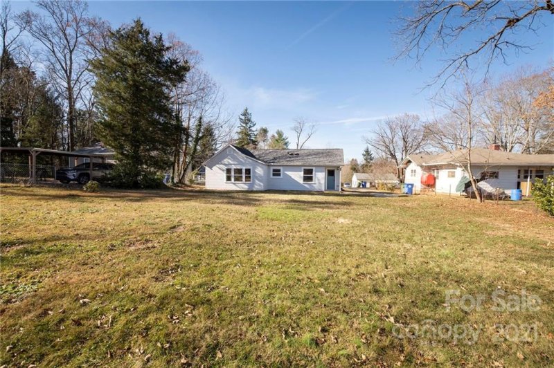 Property image 3 at 92 Trotter Place, Asheville, NC 28806