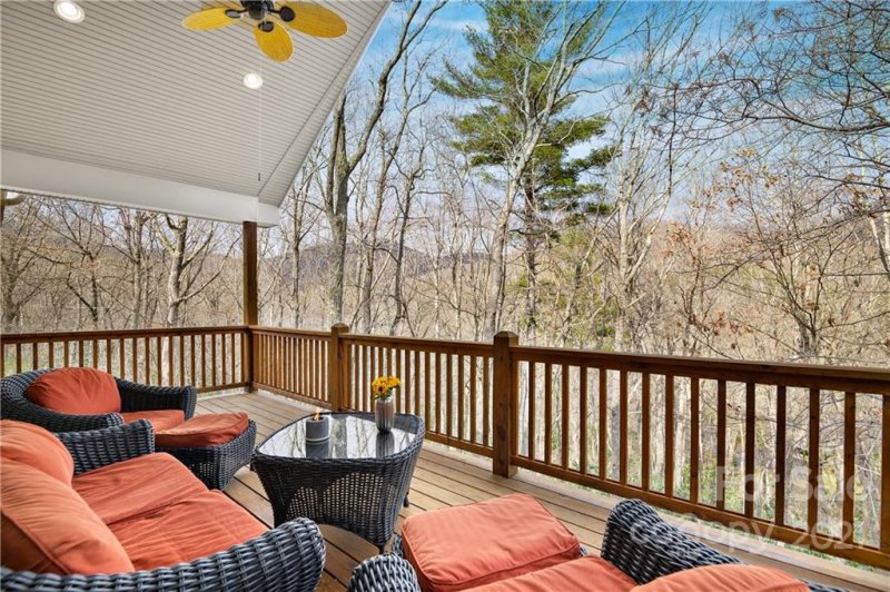 Property image 2 at 116 Deer Run, Asheville, NC 28805