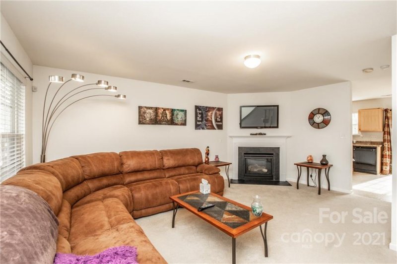 Property image 3 at 5234 Kyliglen Lane, Charlotte, NC 28216
