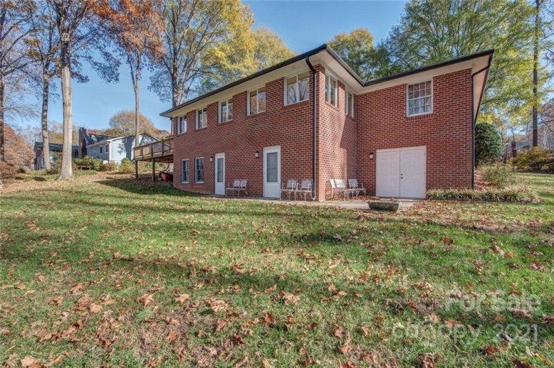 Property image 4 at 2404 Denise Drive, Gastonia, NC 28056