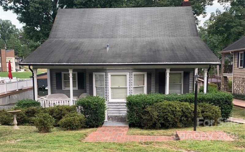 Property image 2 at 668 Springwood Drive, Mount Gilead, NC 27306