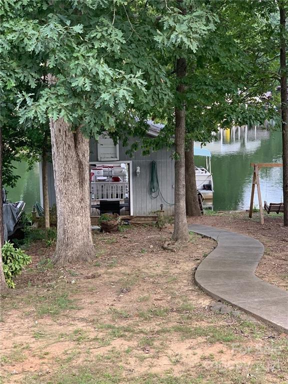 Property image 5 at 668 Springwood Drive, Mount Gilead, NC 27306