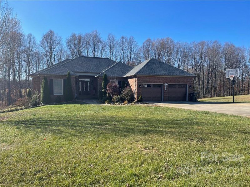 Property image 4 at 104 Thistle Court, Cherryville, NC 28021