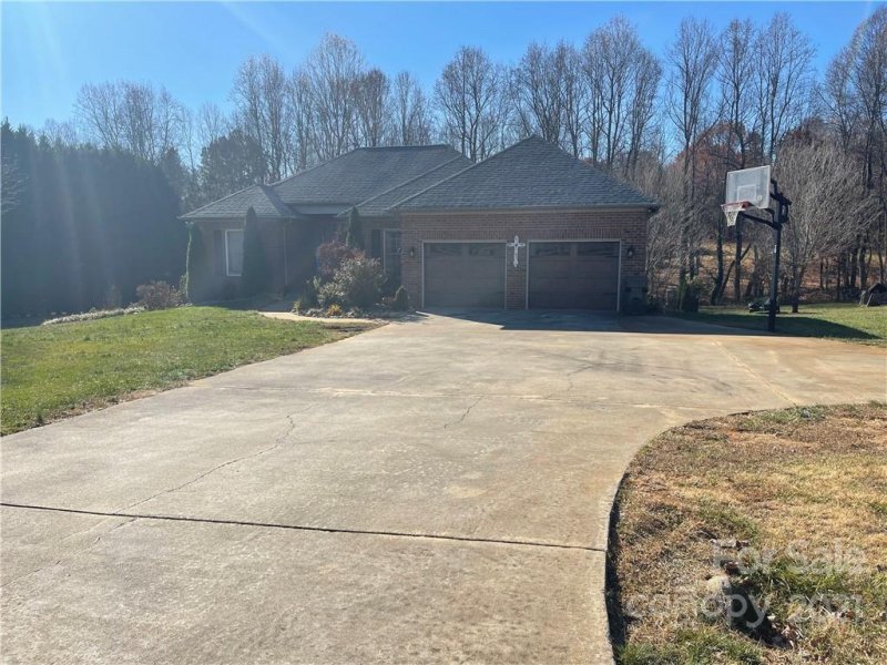 Property image 5 at 104 Thistle Court, Cherryville, NC 28021