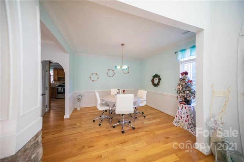 Property image 3 at 9 Kensington Court, Granite Falls, NC 28630