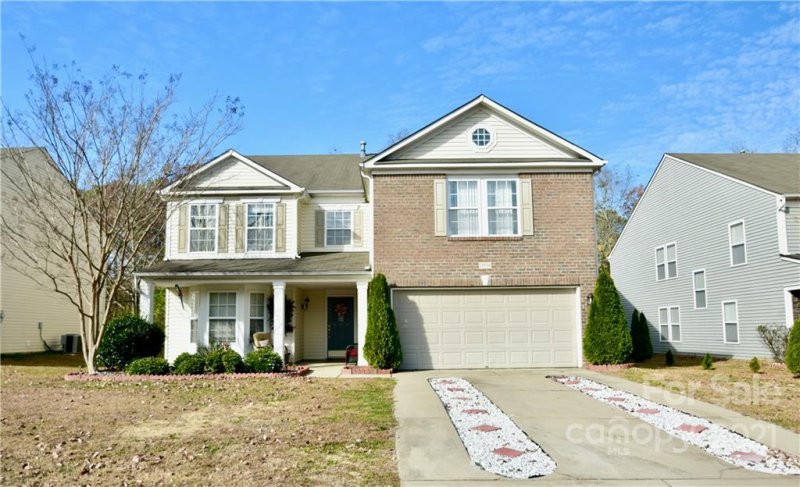 13934 Lawrence Farm Lane