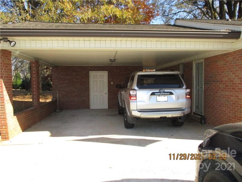 Property image 4 at 1204 Fulton Drive, Statesville, NC 28677
