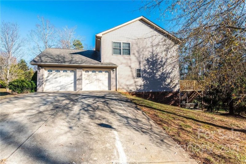 Property image 4 at 3604 Hollow Oak Lane, Lenoir, NC 28645