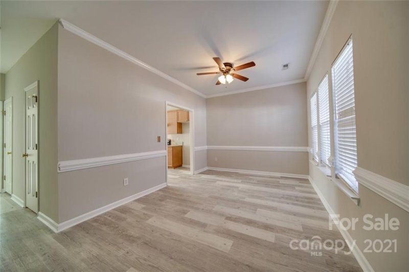 Property image 4 at 4108 Kenton Glenn Court, Concord, NC 28027