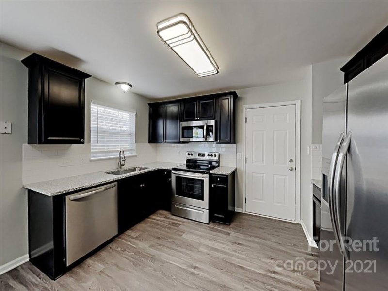 Property image 4 at 4288 Maybrook Court, Concord, NC 28027