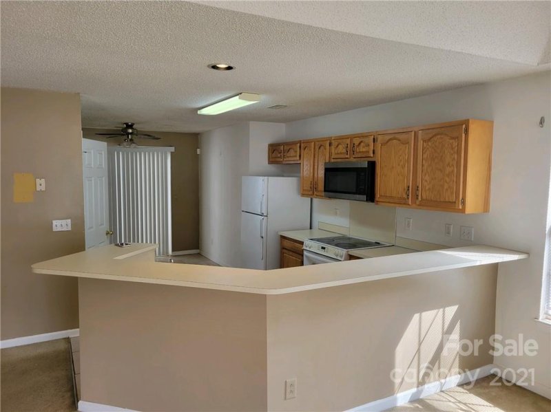 Property image 4 at 7211 Petal Court, Charlotte, NC 28227