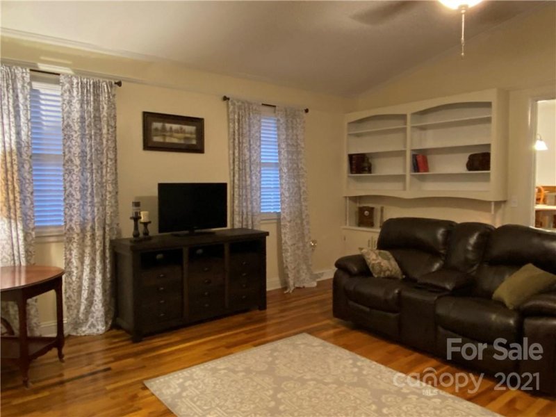 Property image 5 at 104 Grier Street, York, SC 29745