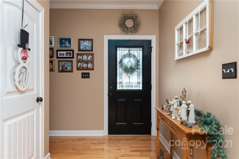 Property image 3 at 1000 Creekside Drive, Lincolnton, NC 28092