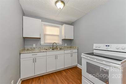 Property image 5 at 104 Sylvania Avenue, Charlotte, NC 28206