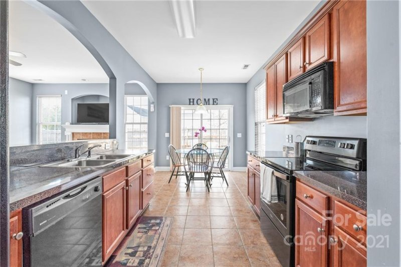 Property image 2 at 3215 Penny Earley Lane, Kannapolis, NC 28083