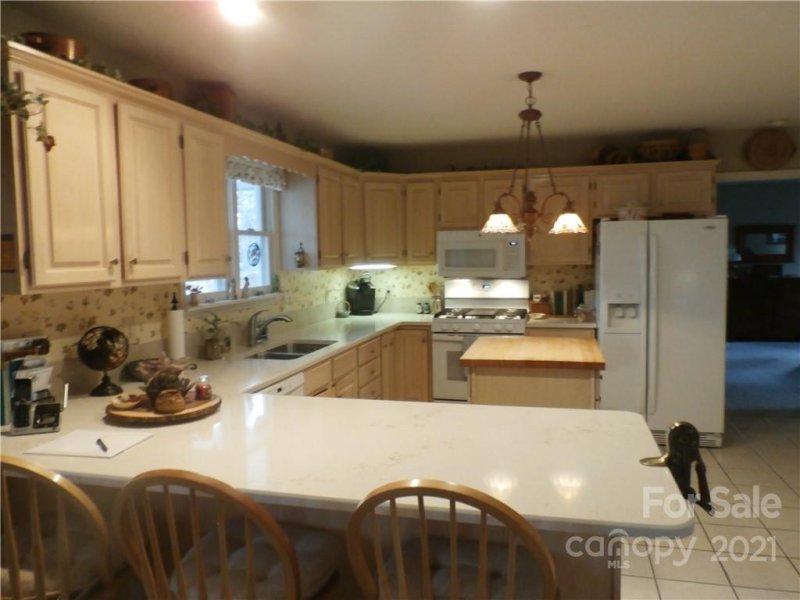 Property image 2 at 1241 Swiss Pine Lake Drive, Spruce Pine, NC 28777