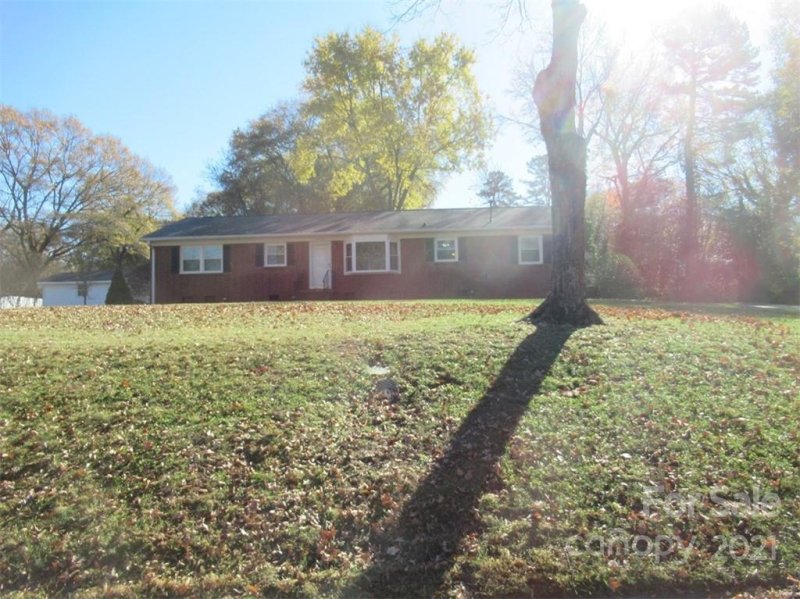 Property image 2 at 2034 Ashton Place, Gastonia, NC 28054