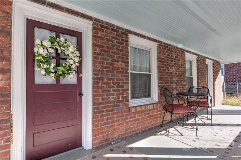 Property image 3 at 505 Dennis Street, Swannanoa, NC 28778