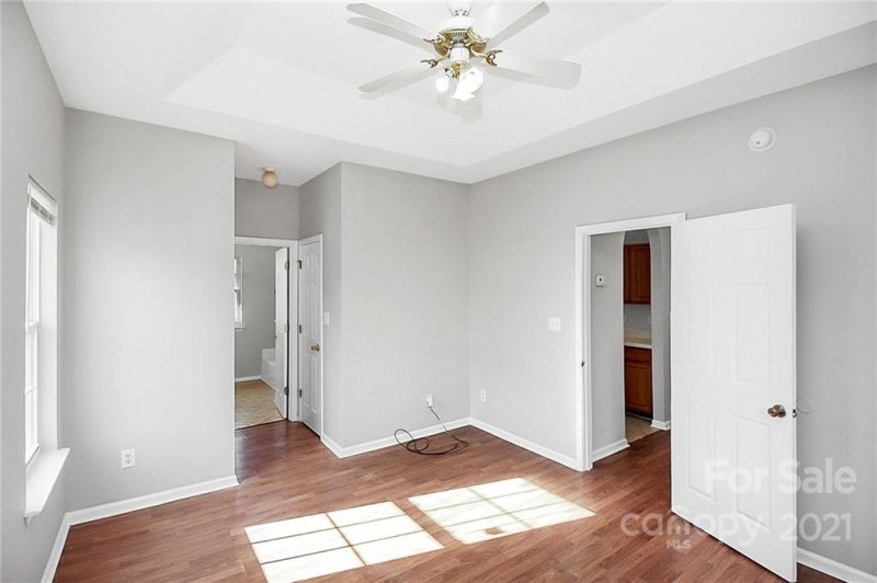 Property image 5 at 1917 Nigel Court, Charlotte, NC 28213