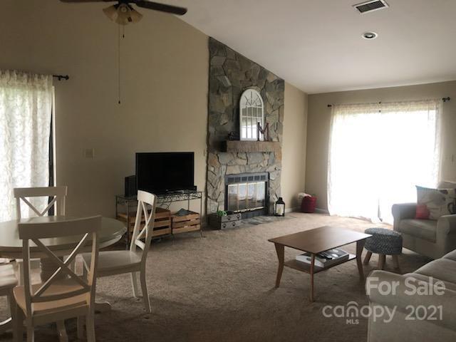 Property image 5 at 821 Mallard Head Lane, Mooresville, NC 28117