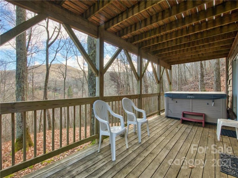 Property image 4 at 395 Smoky Falls Drive, Maggie Valley, NC 28751