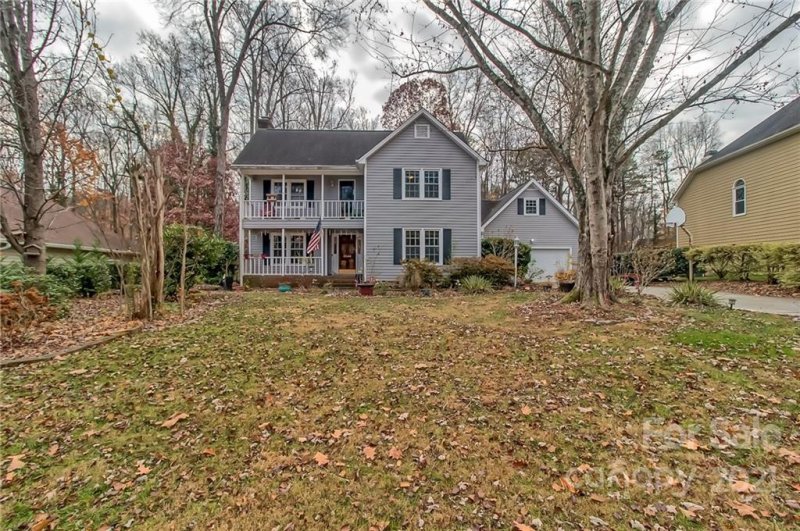 6844 Silverwood Lane