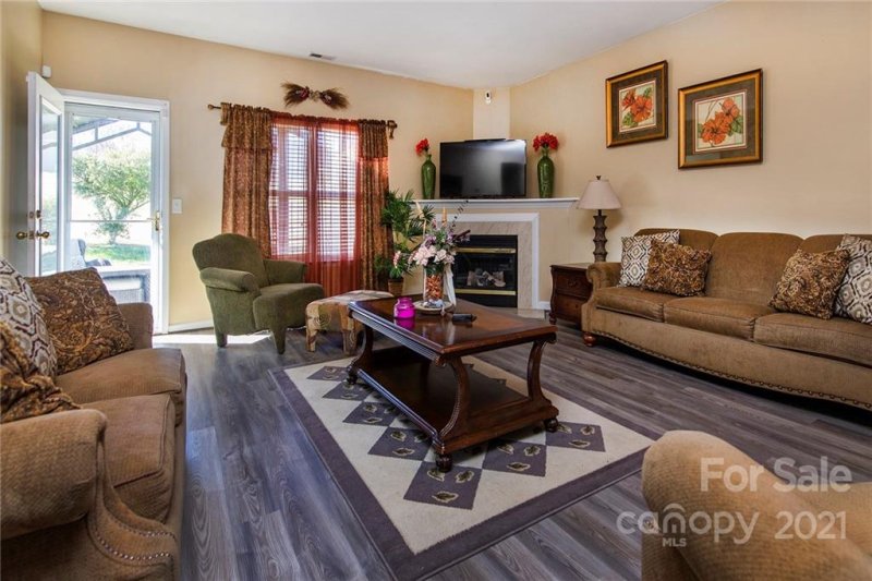 Property image 3 at 13731 Purple Bloom Lane, Charlotte, NC 28262