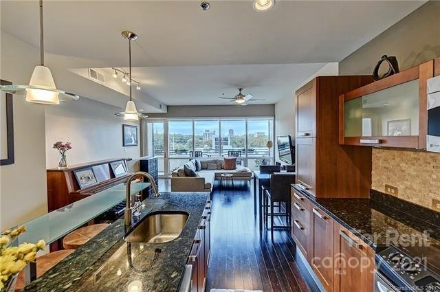 Property image 3 at 1133 Metropolitan Avenue, Charlotte, NC 28204