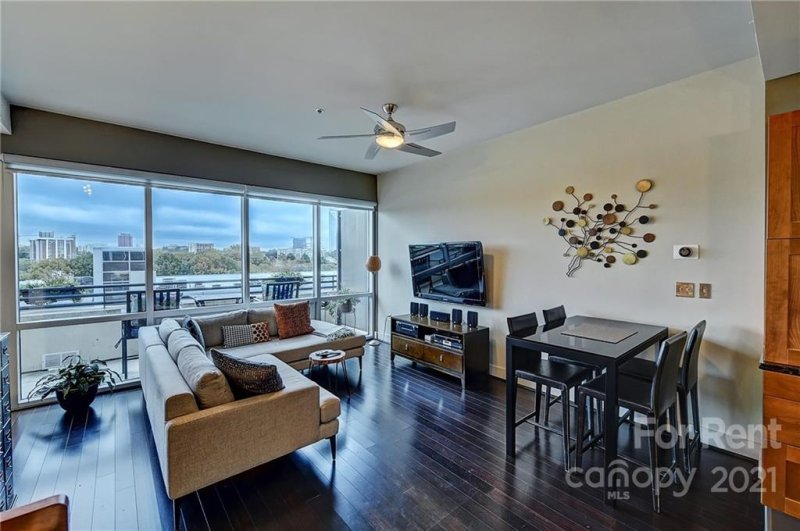 Property image 5 at 1133 Metropolitan Avenue, Charlotte, NC 28204