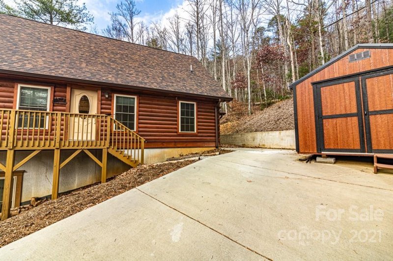 Property image 3 at 19 Frontier Court, Asheville, NC 28805