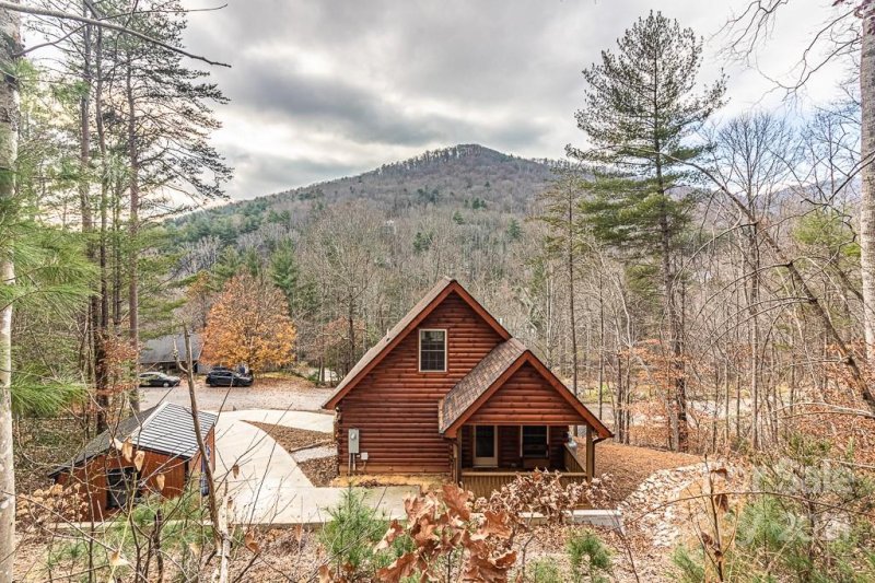 Property image 4 at 19 Frontier Court, Asheville, NC 28805