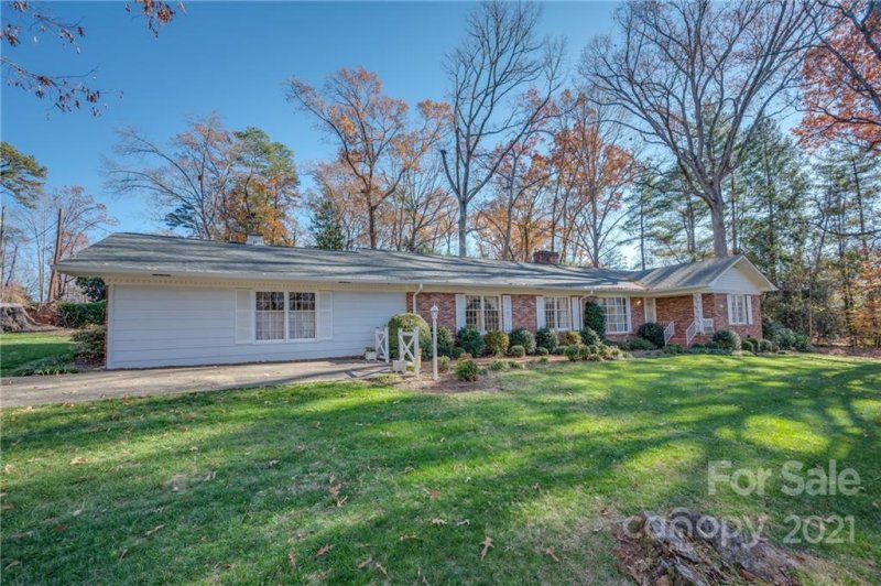 Property image 2 at 190 Dogwood Lane, Rutherfordton, NC 28139