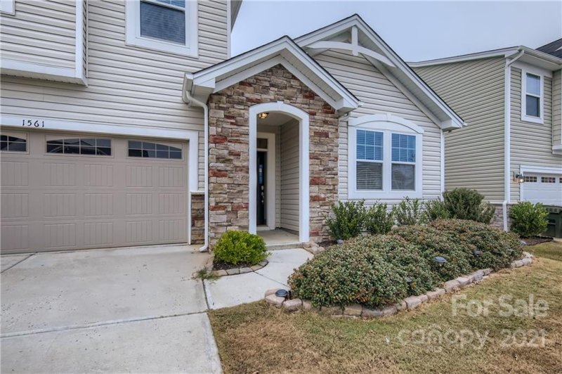 Property image 2 at 1561 Arcadia Bluff Drive, York, SC 29745