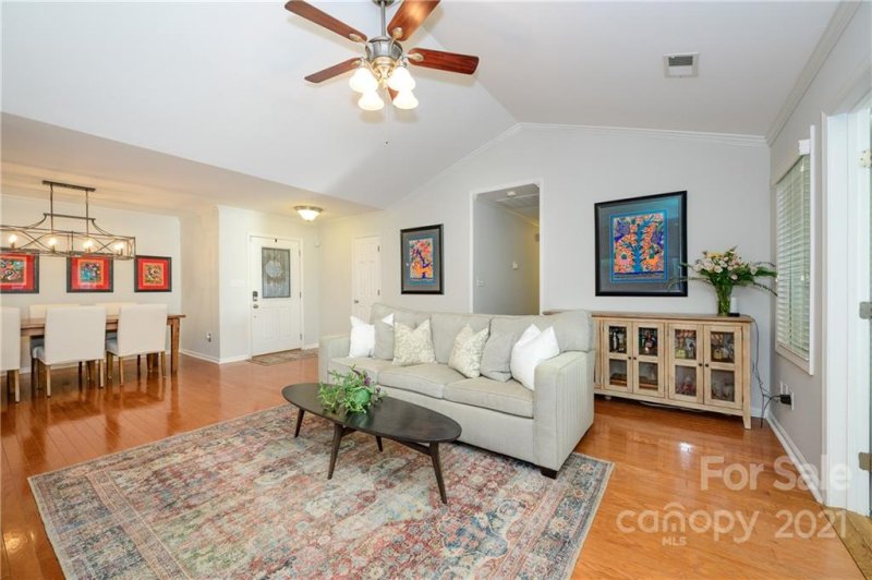 Property image 3 at 7944 King Arthurs Court, Denver, NC 28037