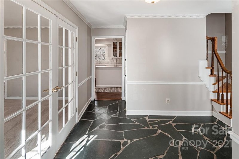 Property image 3 at 3616 Chevington Road, Charlotte, NC 28226