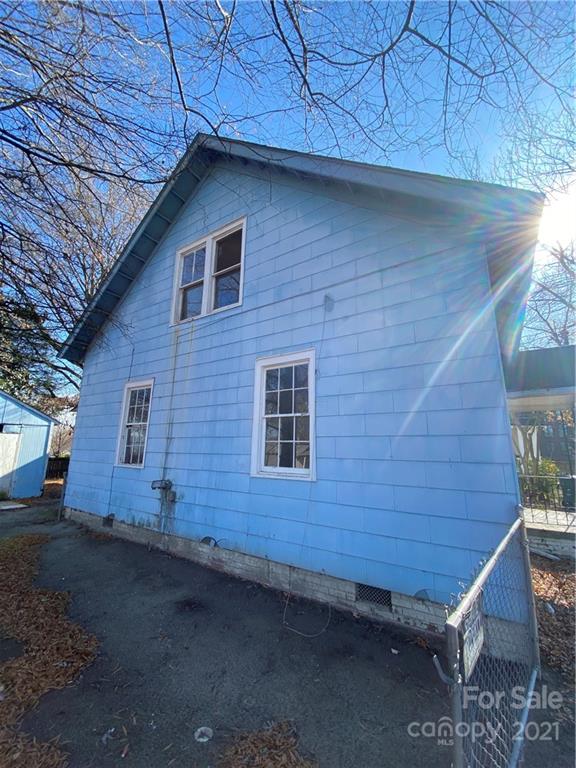 Property image 2 at 210 S Millon Street, Gastonia, NC 28052
