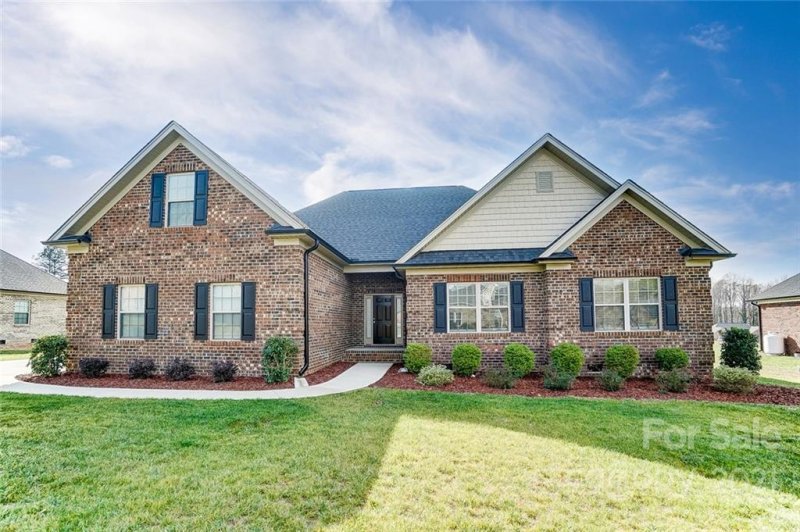 5232 Ivy Spring Lane