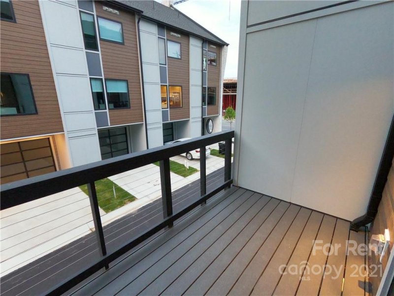 Property image 4 at 1213 Minter Place, Charlotte, NC 28203