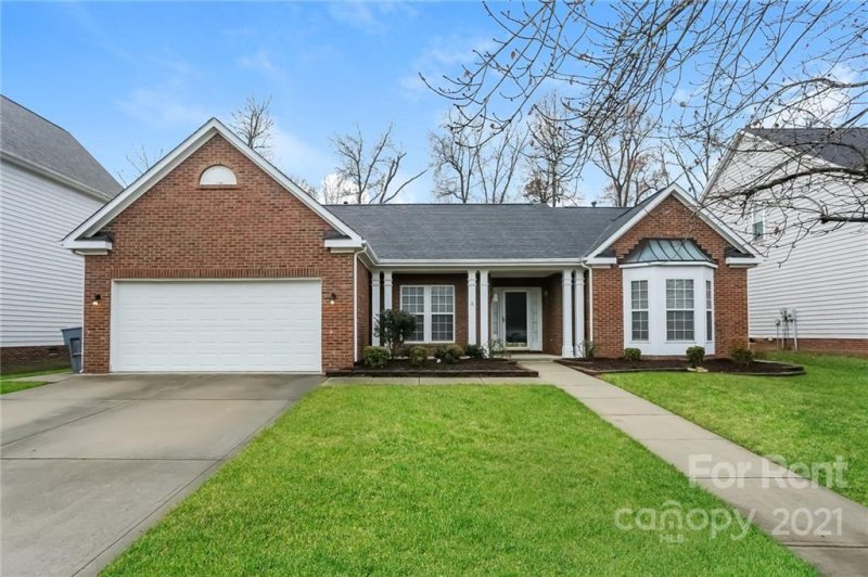 Property image 2 at 6125 Waverly Lynn Lane, Charlotte, NC 28269