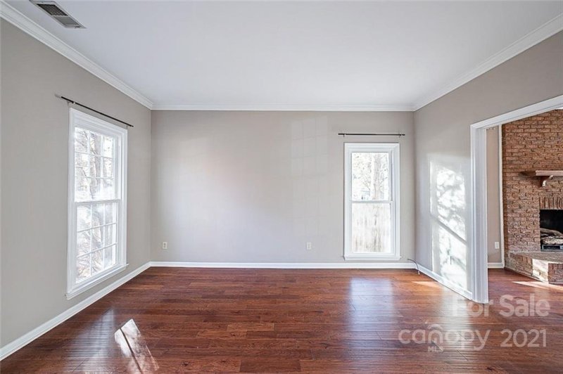 Property image 4 at 2132 Colony Hill Drive, Charlotte, NC 28214