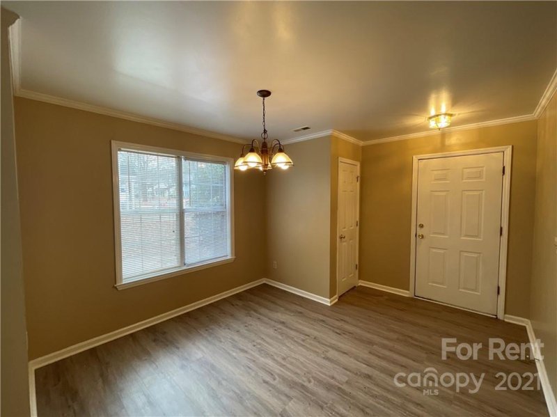 Property image 2 at 6716 Bevington Ridge Road, Charlotte, NC 28277