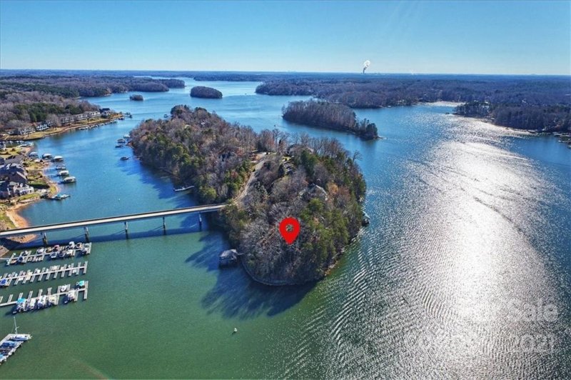 116 Island Ridge Drive