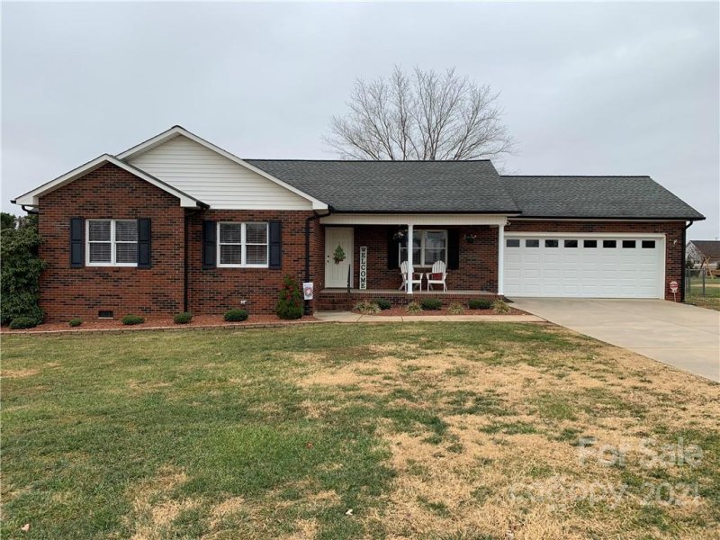 Property image 2 at 145 Elk Drive, Statesville, NC 28625