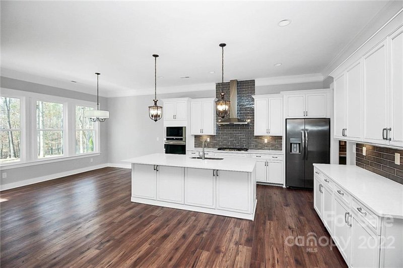 Property image 5 at 6013 Waxhaw Crossing Drive, Waxhaw, NC 28173